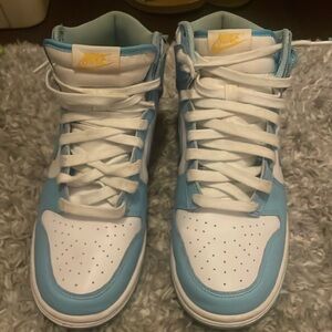 blue high dunks